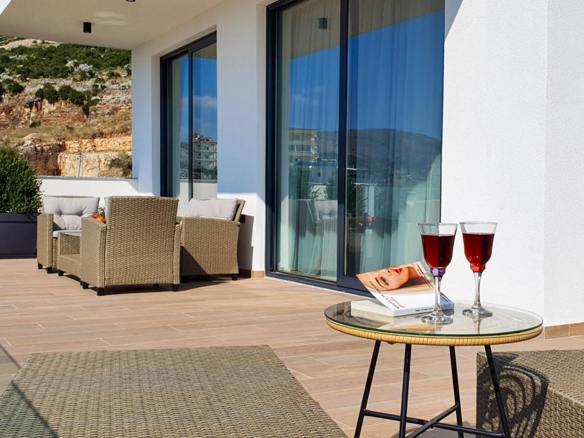 Meraviglia Boutique Hotel Sarandë Esterno foto